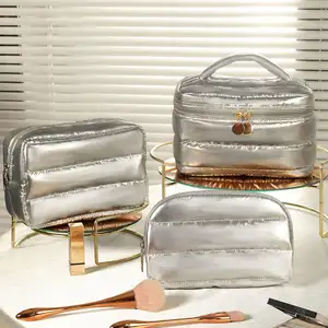 Bolsa de viaje de maquillaje de algodón impermeable de diseño de moda bolsa de almacenamiento de lavado acolchado bolsa de maquillaje esponjoso