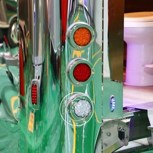 Trailer Ready to Ship Luxury VIP Steel Structure Mobile Toilet <b>Shower</b> Public Outdoor Portable Toilets for Bedroom Workshop Use - Product Image 6