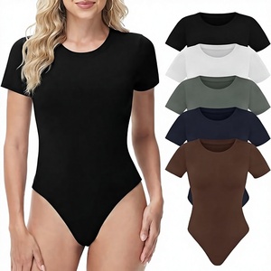 Combinaison pour femme à manches courtes, col rond, couleur unie, extensible, vêtements de sport, coupe ajustée, toutes saisons, tricot en spandex et coton - Product Image 1