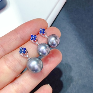 Bordures de bijoux vierges en or 18 carats, polies et brillantes, serties de diamants naturels éclatants et de saphirs profonds - Product Image 6