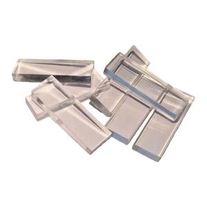 Allume-feu en plastique transparent 1x3cm, outil de survie en extérieur pour un allumage rapide et la création de feu - Product Image 1