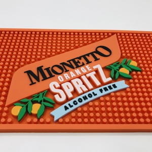 Tapete de Bar de PVC de Lujo, <span class=keywords><strong>Precio</strong></span> de Fábrica Budweise, Accesorios de Bar con Logotipo Personalizado, Tapete de Goma Suave Ecológico para Uso en Exteriores Certificado - Product Image 6