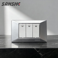 SANSHE SASO Luxury Gold 118 Type Interrupteur mural modulaire et prise de courant universelle pour projets hôteliers modernes en Arabie Saoudite et aux Émirats Arabes Unis