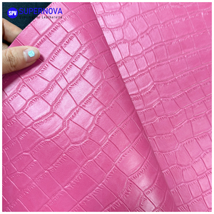 Cuir synthétique effet crocodile gravable au laser en gros pour cadeaux de bureau, couvertures de passeport et porte-monnaie, personnalisation du logo d'entreprise disponible - Product Image 4