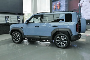 ซื้อรถยนต์ไฮบริดขายดีปี 2026 Byd Leopard 5 Celestial Pilot Max Edition 1.5T 194Ps L4 PHEV เกียร์อัตโนมัติ ระยะทางวิ่ง 1200 กม. - Product Image 5