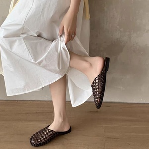 Mules d'été respirantes en paille tressée à bout ouvert pour femme, idéales pour l'extérieur - Product Image 2
