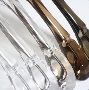 Giao Hàng Nhanh Chóng Chất Lượng Cao Cấp Trong Suốt Plistic Acrylic Móc Áo Rõ Ràng Tùy Chỉnh Acrylic Móc Áo Với Logo - Product Image 5