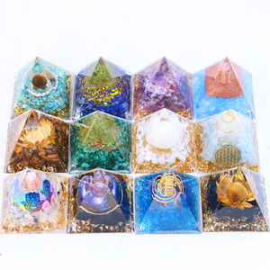 Wholesale Natural Crystal <strong>Stone</strong> Chips Loose Gemstone Resin <strong>Chakra</strong> Pyramid Carved <strong>Engraving</strong> - Product Image 4