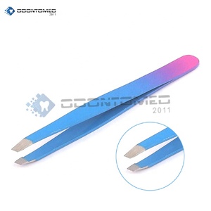 Pince à épiler oblique professionnelle Odontomed 2011 en acier inoxydable bleu ciel et rose pour les soins de la peau, les extensions de cils et l'utilisation médicale - Product Image 2