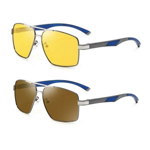Vente en gros de lunettes de soleil légères en aluminium, forme géométrique, Photo chromatique, <span class=keywords><strong>verres</strong></span> polarisés jaunes, décolorés à marron, 709 - Product Image 1