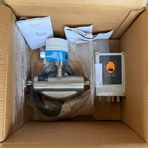 F 5008f5b08dn08 <span class=keywords><strong>3</strong></span>/ コリオリ流量計 8f5b0854l2/0 新品オリジナルスポットPLC - Product Image 1