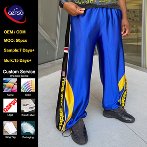 Pantalon de jogging ample QZFSO style Y2K esthétique, coupe oversize en satin brillant, streetwear hip-hop, avec bande latérale, pour homme - Product Image 1