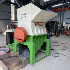 Large Type Double Shaft Shredder <b>Machine</b> <b>Plastic</b> Crusher with Engine for Sale - Product Image 2
