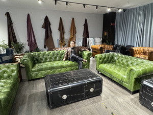 Canapé Chesterfield 3 places en cuir véritable, style vintage américain rétro - Product Image 2