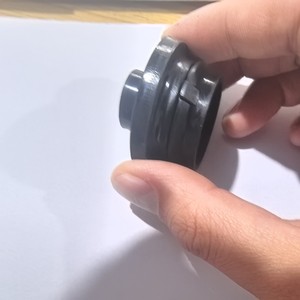 ยางฝาปิดถังขยายตัว 1652328030 สำหรับโตโยต้า NX200 2015 2016 2017 ระบบระบายความร้อนด้วยน้ำซ่อมอะไหล่ทดแทน - Product Image 3