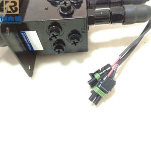 Válvulas de Control Hidráulico, Válvula de Control de Pie para Excavadora, Pedal VB-220-570-83-C5-504-3S00 - Product Image 2