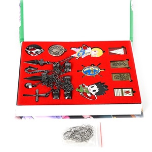 Nouveau porte-clés en alliage tridimensionnel de marque Qixi Suo, modèle Hunter Suit Xiao Jie <span class=keywords><strong>Kula</strong></span> Pickup Five-finger Chain Hunter License, pour usage intensif - Product Image 5