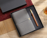 Ensemble cadeau de 2 carnets, carnet de voyage en cuir PU avec stylo en bois et laiton dans un coffret cadeau, logo personnalisé, cadeau d'entreprise
