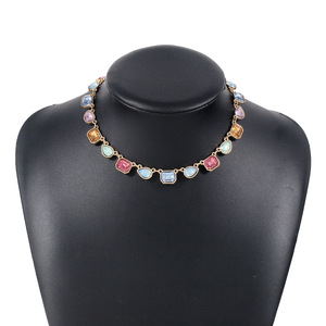 Collana da <span class=keywords><strong>Donna</strong></span> Personalizzata 2024 con Perline e Strass Colorati per Feste - Product Image 3