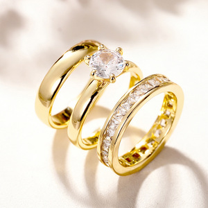 Set di Tre Anelli Classici con Zirconi a Sei Punte per Coppie, Gioielli Eleganti e alla Moda per Donne - Product Image 2