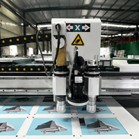 Máquina de corte CNC con cuchilla oscilante para letreros publicitarios, pegatinas, espuma EVA, goma, impresora de cama plana, cartón y cajas de cartón 1625