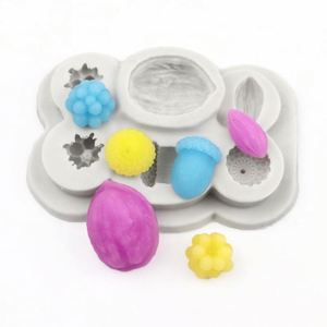 Moule en silicone 3D personnalisé pour pâtisserie DIY, qualité alimentaire, pour gâteaux, pignons de pin, fondant, poupées reborn, OEM/ODM - Product Image 1