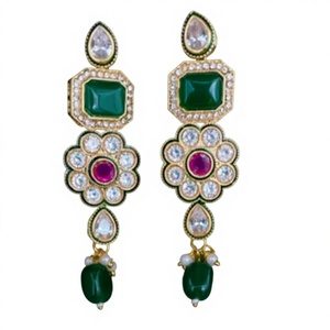 Elegante Juego de Collar y Aretes de Moissanita Chapado en Oro de Latón de Primera Calidad para Mujer, Regalo para Bodas y Fiestas - Product Image 3