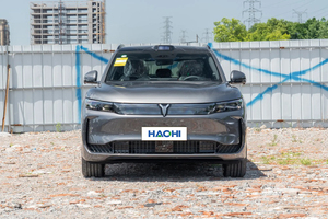 Voyah Free 2025 SUV Ibrido, Veicolo a Nuova Energia, 4WD, Guida a Sinistra, 5 Porte, Potenza 215kW, Velocità Massima 180km/h, Auto Usata in Vendita - Product Image 3