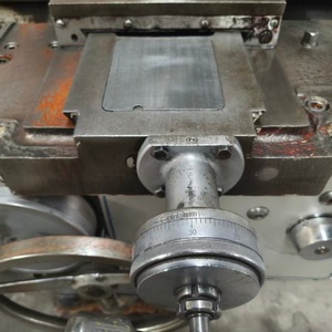 Torno Automático Usado con Cabezal y Husillo de 1000mm, Herramientas de Torneado y Torno de Precisión, Precios de Segunda Mano - Product Image 4
