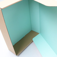 Boîte en carton haut de gamme avec logo personnalisé, boîte cadeau en papier holographique, boîte d'expédition de bonne qualité