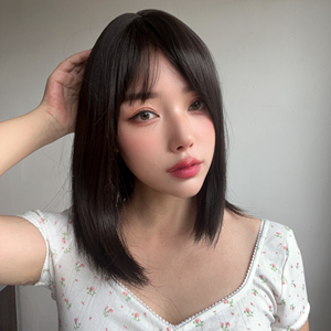 2025 mới thời trang tóc giả nữ Qi liu hai tóc thẳng màu đen nhiệt độ cao lụa Mũ sm7608 - Product Image 4