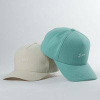 Klassieke Effen Katoenen Curve Rand Custom Snap Back Hoed Verstelbare 5 Panel Baseball Cap Voor Mannen En Vrouwen