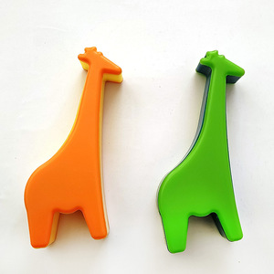 Instrumentos Orff de Alta Calidad, Juguetes Educativos Tempranos, Venta Directa de Fábrica, Sonajero de Plástico con Forma de Ciervo, Mejora la Habilidad Manual del Bebé - Product Image 2