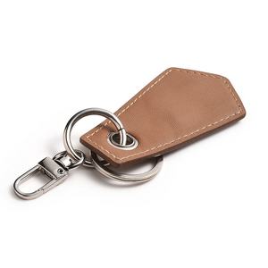 Monedero de cuero auténtico con llavero metálico de marca de coche para tienda 4S - Product Image 4