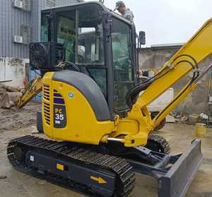 Mini-excavatrice Komatsu PC35 d'occasion certifiée CE avec moteur et pompe, poids de 3500 kg - Product Image 2