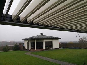 Pérgola eléctrica impermeable <span class=keywords><strong>para</strong></span> exteriores, hoja de persiana de techo con Motor IP65 y gafas laterales, 3x4 - Product Image 5