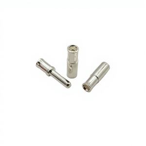 Ensemble d'adaptateurs à courant élevé XT150 (rouge, mâle et femelle, bornes de 6 mm) - Product Image 3