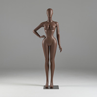 Maniquí de Cuerpo Completo Femenino con Tono de Piel Europeo, con Maquillaje y Soporte de Exhibición Facial