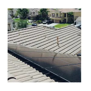 瓦屋顶安装系统用于太阳能电池板的 PV 面板屋顶安装结构