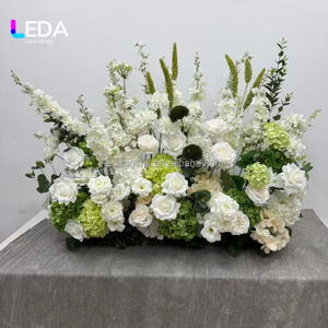 Centro de Mesa Floral Artificial LEDA Blanco y Verde, Arreglo Floral de Hortensias y Lirios Calla para Decoración de Eventos y Bodas - Product Image 6