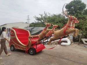Grande sculpture de traîneau de Noël en fibre de verre électrique pour extérieur, usage commercial, défilé et exposition - Product Image 1