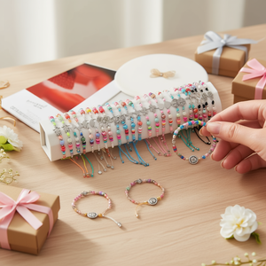 Pulseras de Cuentas Zi, Brazalete Ajustable de Acero Inoxidable con Dijes, Set de 2400 Piezas en Caja, Regalo, Joyería de Moda Unisex - Product Image 2