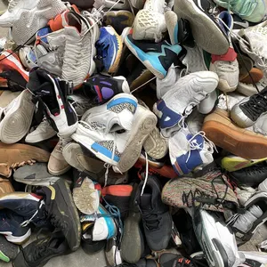דרום מזרח אסיה ספקים נעלי כדורסל מותג בינלאומי נעלי ספורט גבוה סיטונאי מותג סיני יד שנייה חבילות חבילות