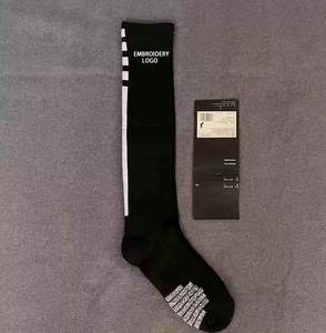 Kaus kaki lutut olahraga OEM desain kustom elit atletik tebal klasik untuk stoking kru panjang sepak bola basket Terry - Product Image 3