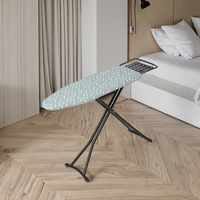 Table à repasser pliante européenne élégante Table en fer pleine grandeur pour vêtements Repose-fer conçu pour la salle de bain