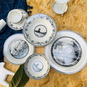 ชุดจานเซรามิกสไตล์ยุโรปคลาสสิกสำหรับรับประทานอาหารค่ำ - Product Image 1