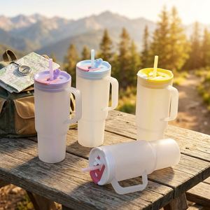 Vaso de agua de plástico reutilizable de 40 oz, taza esmerilada con asa y pajita, taza portátil para coche, para deportes al aire libre, viajes, bebidas a granel - Product Image 1