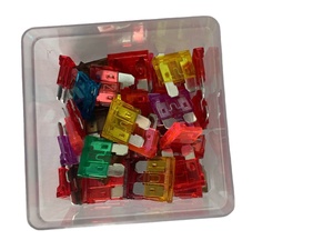 KITS DE BOÎTE EN PLASTIQUE MICRO <span class=keywords><strong>MINI</strong></span> <span class=keywords><strong>FUSIBLE</strong></span> À LAME 50PCS 80PCS 100PCS 3A 5A 10A 15A 20A 25A 30A <span class=keywords><strong>40A</strong></span> - Product Image 5