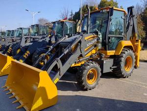 Retroexcavadora XC8-C2570 de 2.5 Toneladas de Capacidad de Elevación 4x4, Excavadora Multifunción con Potente Motor Kohler, Máquina de Construcción Compacta Lista para Usar - Product Image 6