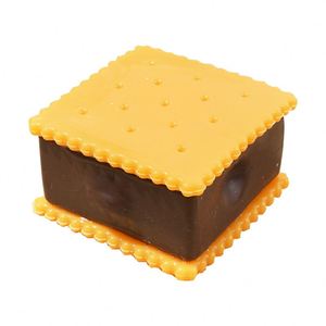 Jouet Squishy en TPR en forme de sandwich au chocolat, créatif et amusant, 6,5 cm, anti-stress, cadeau pour enfants et adultes, pour moments de détente - Product Image 2